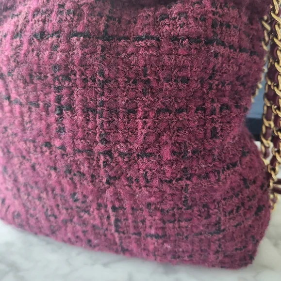 Chanel Mini 22 - Picture 7 of 16